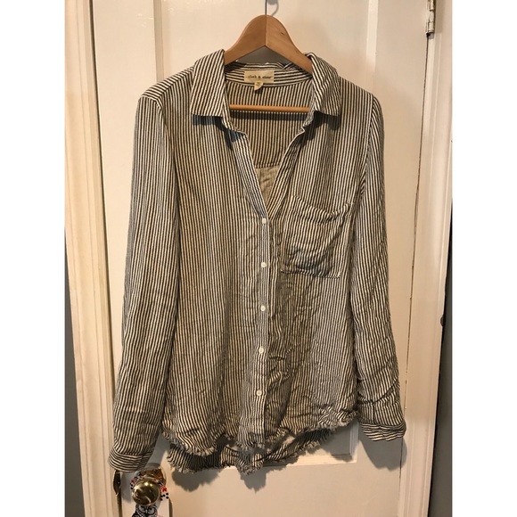 Anthropologie Tops - Anthropologie Button Down